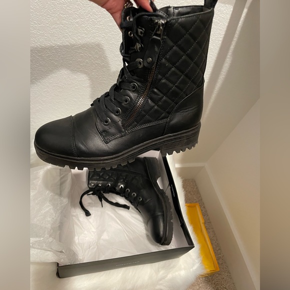 Nine west combat boots. Very well kept! - Picture 1 of 4